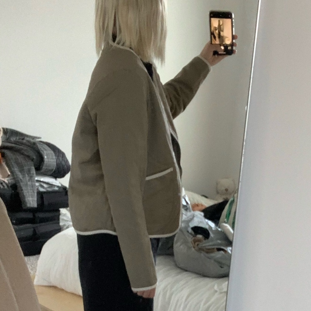 P&Co Reversible Quilted Jacket - Picture 2 of 4